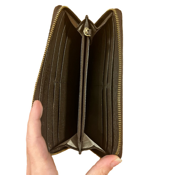 MICHAEL KORS wallet 🫶🏼 - Picture 6 of 6